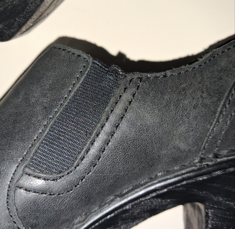 BORN Genuine SOFT Leather Clog Shoes - Black Slip On Side Zipper Womens Size 7.5 - Picture 7 of 16